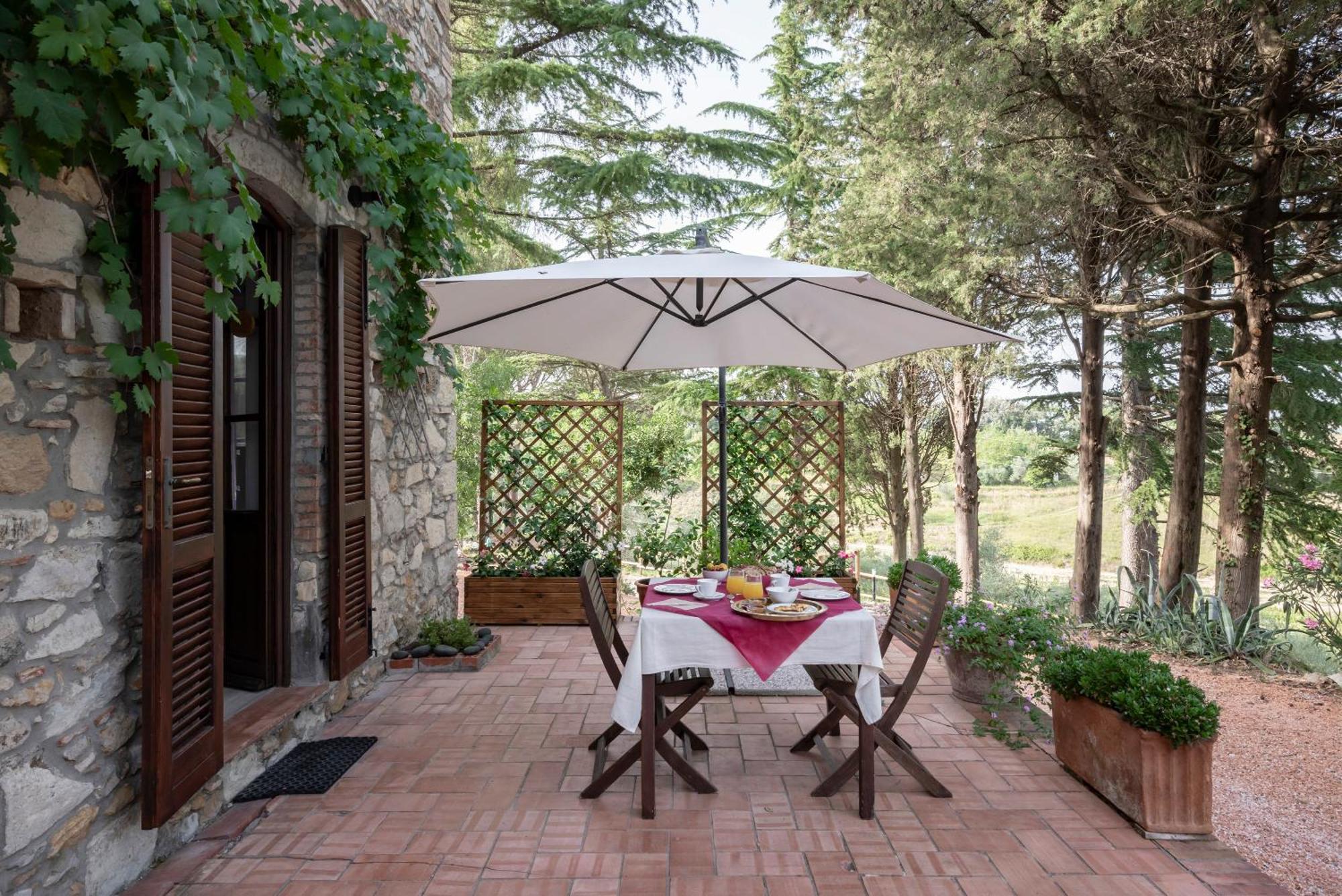 Agriturismo Terre Della Rinascita Castelnuovo della Misericordia エクステリア 写真